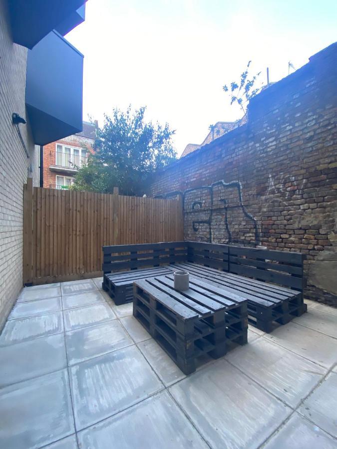 Central London, Jaccuzzi,Newbuild, 2 Bedrooms Two Baths Kültér fotó