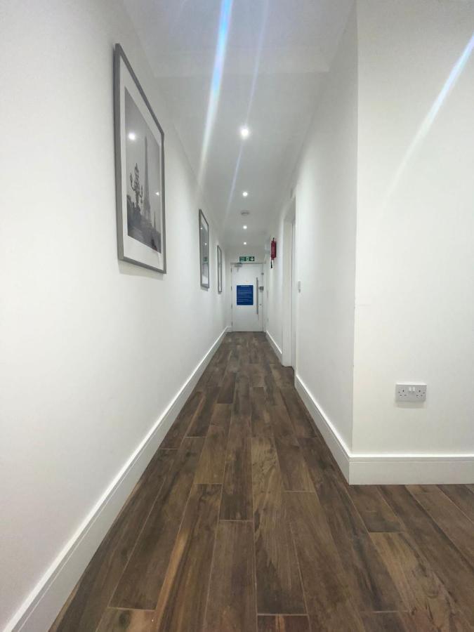 Central London, Jaccuzzi,Newbuild, 2 Bedrooms Two Baths Kültér fotó